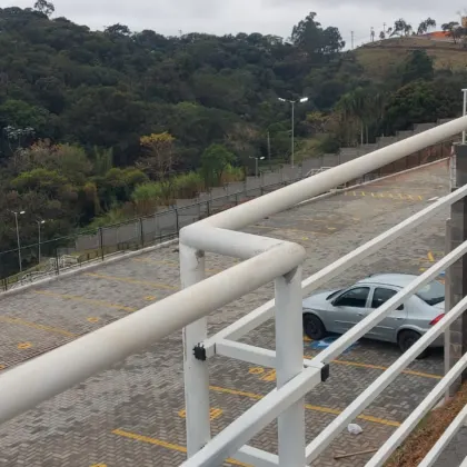 Corrimão e Escadas - projeto 4 da A&M Calhas, Rufos e Estruturas Metálicas